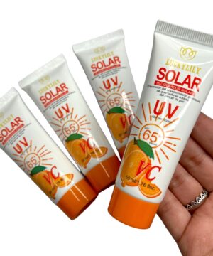 Protector Solar  Vitamina C 65+ PA+++ UVA UVB Luckylily